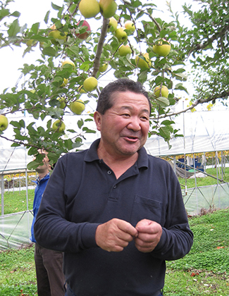 生産者の小坂隆さん